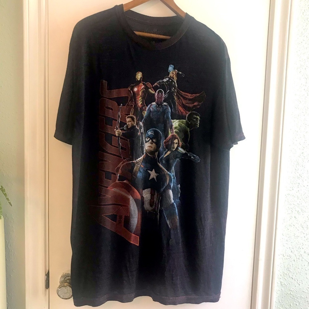 Marvel Avengers Men’s Black Graphic Tee